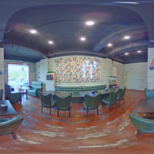 愉肴麻辣香锅（南泥湾店）